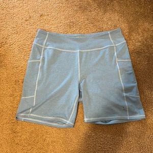 Women's pulse-size active-wear